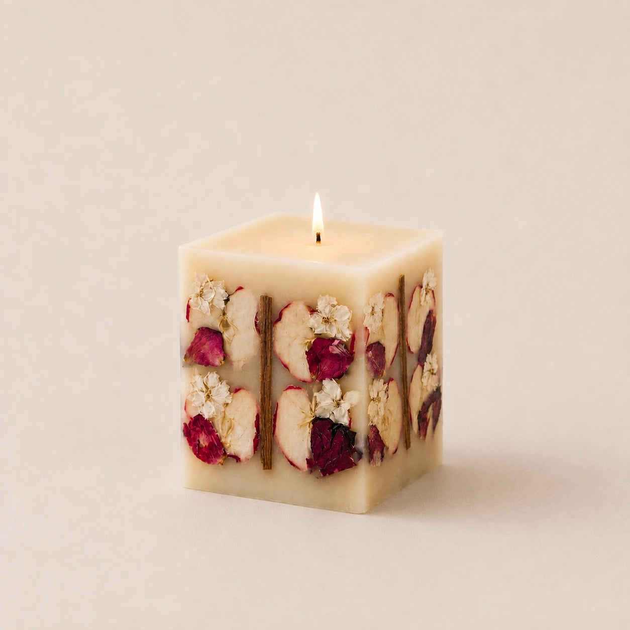Large Spiced Apple Botanical Candle — Lavalle Haus